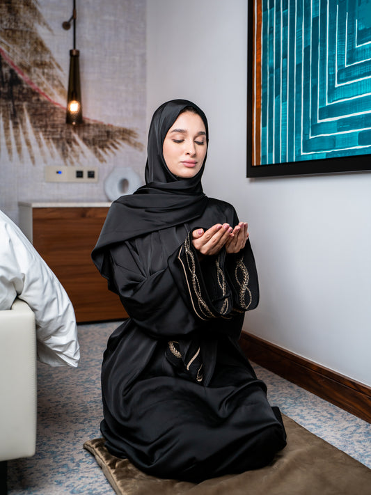 Abaya prière noire