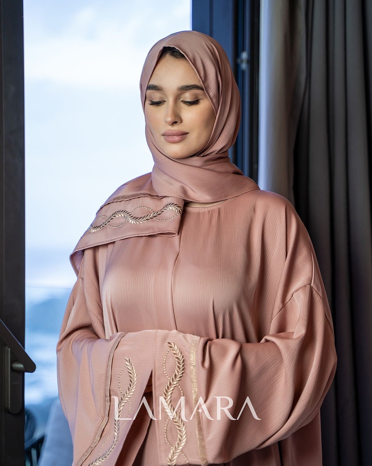 Abaya prière rose